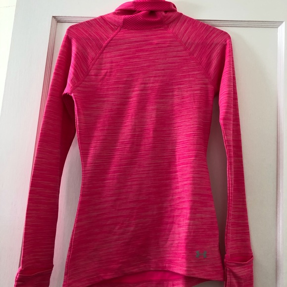 NWT Under Armour Printed Fly-By Turtleneck sz S - Picture 3 of 8